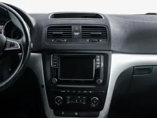 Skoda  8