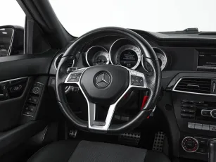 Mercedes-Benz  16