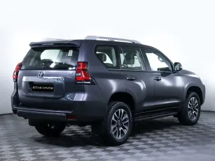 Toyota  5