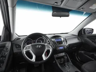 Hyundai  10