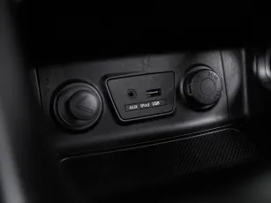 Hyundai  20