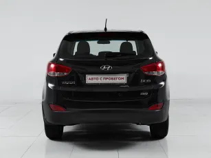 Hyundai  6
