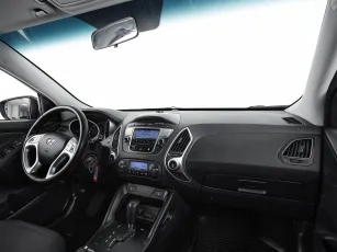Hyundai  9