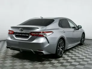 Toyota  3