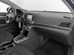Hyundai  10