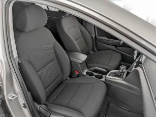 Hyundai  12