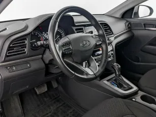 Hyundai  15