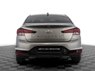 Hyundai  6