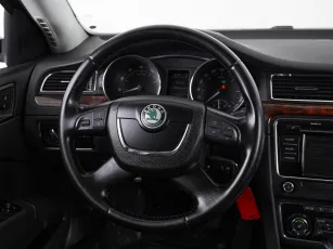 Skoda  16