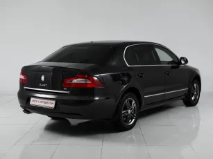 Skoda  4