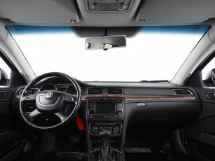Skoda  8