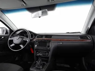 Skoda  9