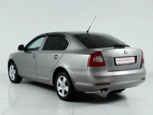 Skoda  5