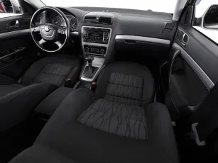 Skoda  9