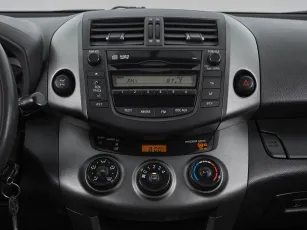 Toyota  13