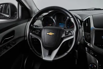 Chevrolet  12