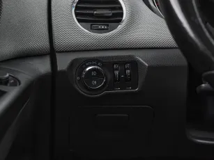 Chevrolet  15