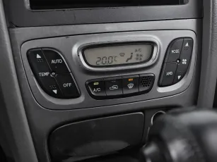 Hyundai  13