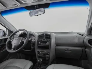 Hyundai  9