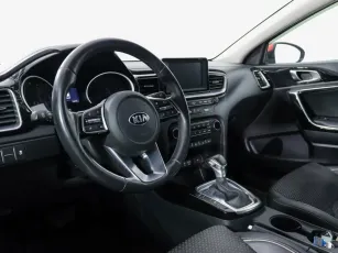 Kia  7