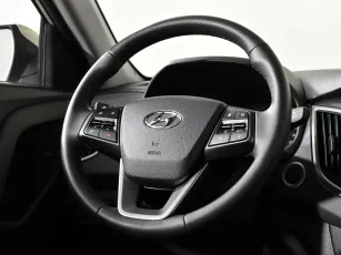 Hyundai  12