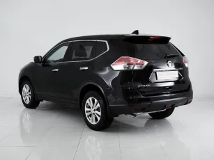 Nissan  4