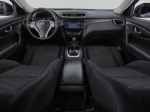 Nissan  8