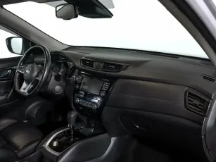 Nissan  6