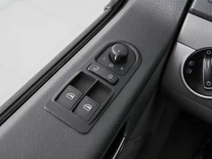 Volkswagen  12