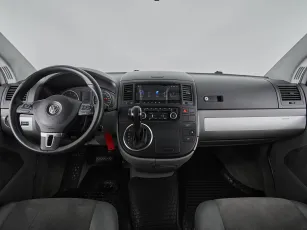 Volkswagen  8