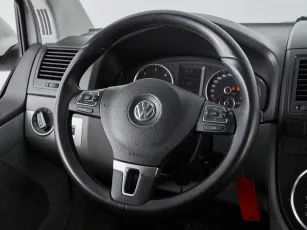 Volkswagen  9