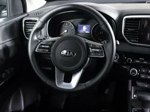 Kia  12