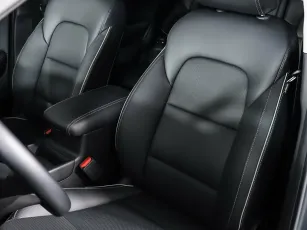 Kia  17