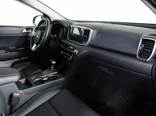 Kia  9