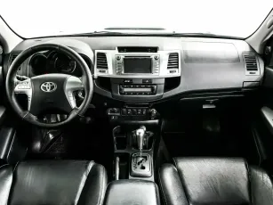 Toyota  6