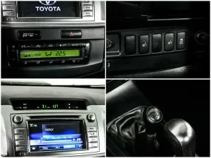 Toyota  9