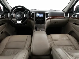 Jeep  8