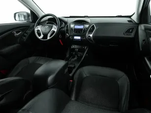 Hyundai  10