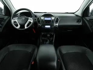 Hyundai  8