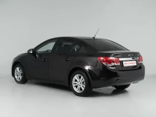 Chevrolet  5