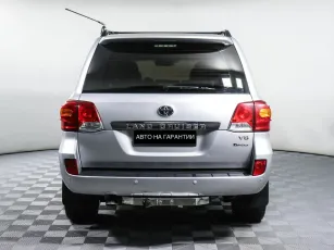 Toyota  4