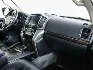 Toyota  6