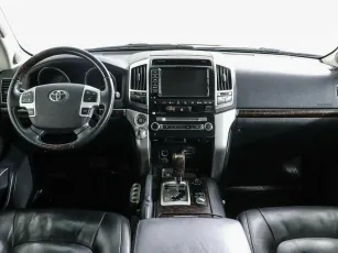 Toyota  7