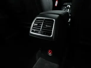 Audi  22
