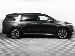 Kia  4
