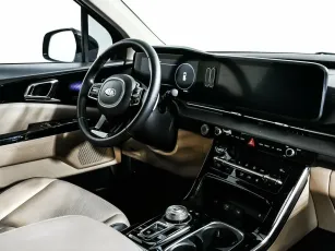 Kia  7