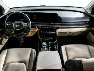 Kia  8