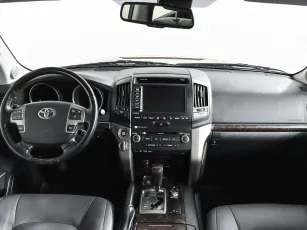 Toyota  10