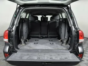 Toyota  19