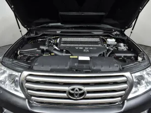Toyota  7